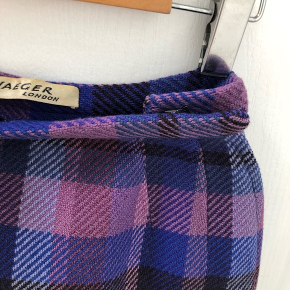 SOLD Vintage Skirt - Picture 5 of 6